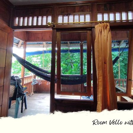 Heiner Homestay Bunaken Exterior photo