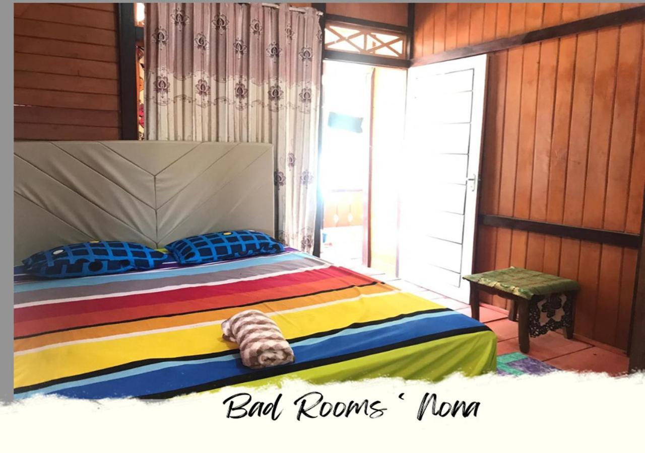 Heiner Homestay Bunaken Exterior photo